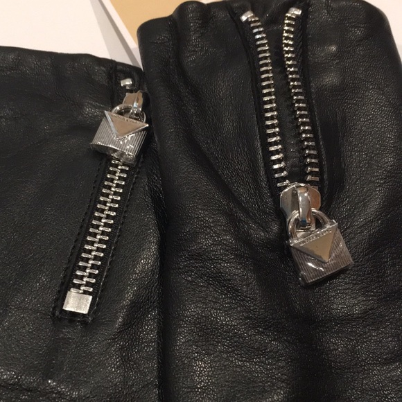 Michael Kors Leather Gloves - Picture 4 of 6